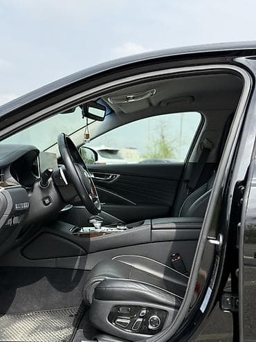 jet auto: Kia K900: 2018 г., 3.8 л, Автомат, Бензин, Седан — 5