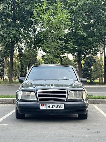 honda e: Mercedes-Benz E-Class: 1993 г., 3.2 л, Автомат, Бензин, Седан — 2