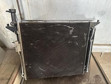 ниже: Радиатор охлаждения двигателя (автомобильный) - Материал: алюминиевый — 1