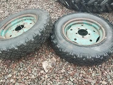 ХТЗ Тракторлор: Ушул юмз запчастары бар матор каропка уголник — 2