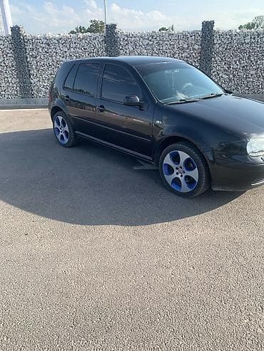 Продажа авто: Volkswagen Golf: 2003 г., Механика, Дизель, Хэтчбэк — 1