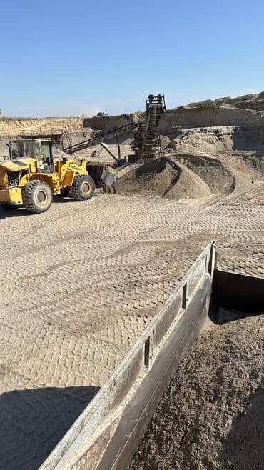 блок песка: Песок, Ивановский карьер, В тоннах, Камаз, Зил — 1