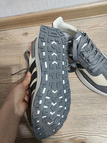 Ботинки: Новые ботинки, не подошёл размер. 42 EU — 2