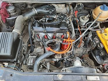 460 gx: Volkswagen Golf: 1992 г., 1.8 л, Механика, Бензин, Хэтчбэк — 10