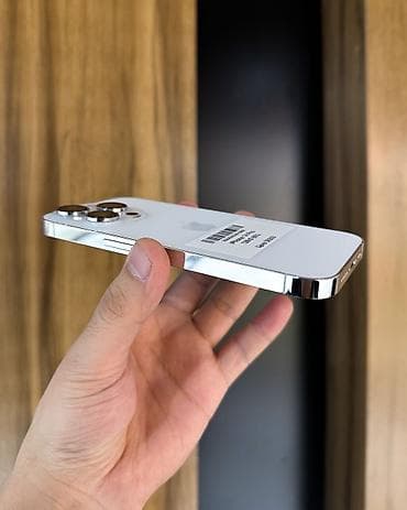 iphone sr: IPhone 14 Pro, Б/у, 128 ГБ, Белый, Защитное стекло, Чехол, 86 % — 4