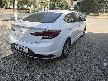 cx 9: Hyundai Elantra: 2019 г., 1.6 л, Автомат, Бензин, Седан — 5