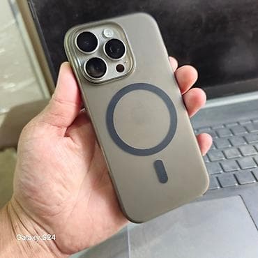 iphone 12 max: IPhone 16 Pro, 256 ГБ, Серебристый, Чехол, 95 % — 1