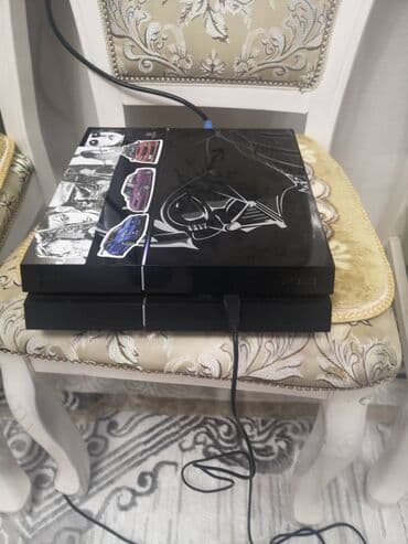 Смарт-часы: Игровой комплект PlayStation 4 не прошитый 3 игры есть состояние — 1