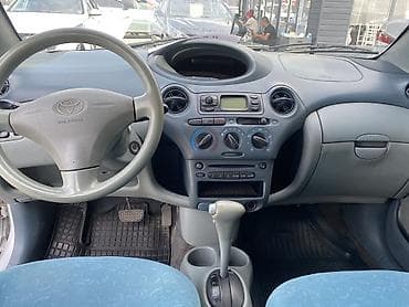 devo matiz: Toyota Yaris: 2000 г., 1.3 л, Автомат, Бензин, Хэтчбэк — 8