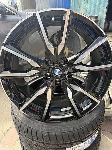 м5 e60: Литые Диски R 22 BMW, Комплект, отверстий - 5, Новый — 1