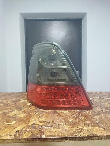 odyssey: Задний левый стоп-сигнал Honda Б/у, Аналог — 1
