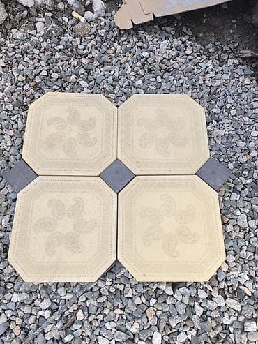 люк квадратный: Тротуарная плитка и бордюрные камни - Виды рисунков: классические — 6