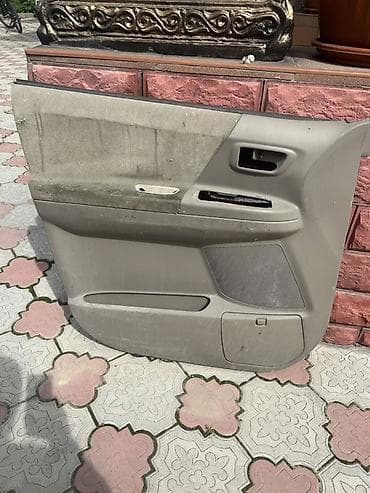 жигули сиденья: Комплект Toyota, Б/у, Оригинал — 4