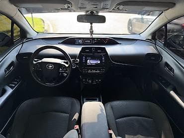 prius: Toyota Prius: 2019 г., 1.8 л, Автомат, Гибрид, Лифтбек — 6