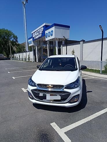 Chevrolet Spark: 2019 г., 1 л, Вариатор, Бензин, Хэтчбэк