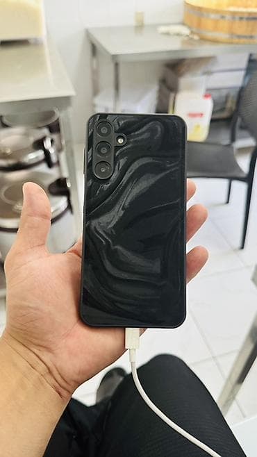 домашняя камера: Samsung Galaxy A16, Б/у, 128 ГБ, цвет - Черный, 2 SIM — 2