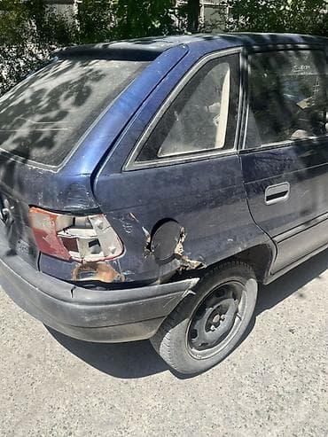 запчасть byd: Opel Astra: 1992 г., 1.8 л, Механика, Бензин, Хэтчбэк — 2