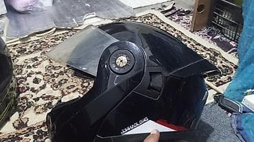 зеркало для скутера: Продаю шлем чёрный 1000 сом второй 1500 — 4