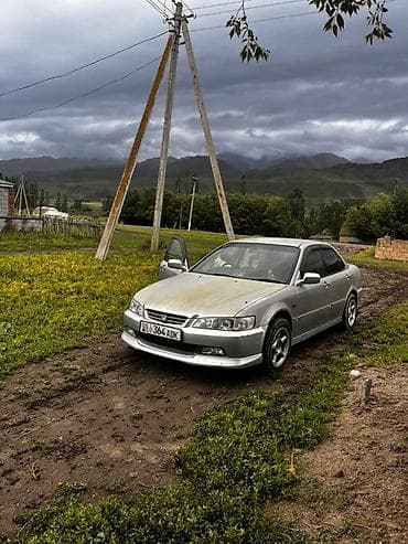 срв 1997: Honda Accord: 2001 г., 2 л, Автомат, Бензин, Седан — 2