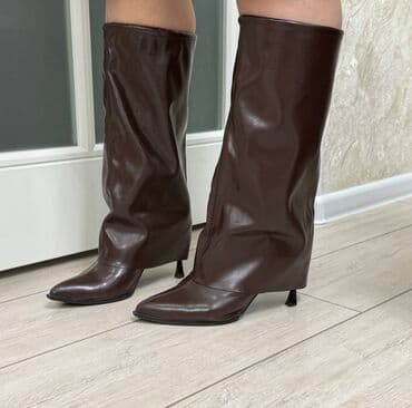 Туфли: Сапоги-каблуки, термо. Новые, надевали один раз, размер не подошёл — 1