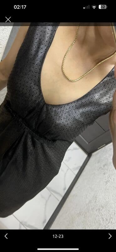 национальные украшения бишкек: Вечернее платье, Длинная модель, С рукавами, S — 17