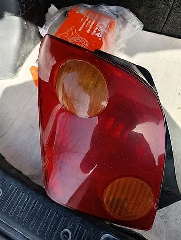 Системы освещения: Задний фонарь (левый) для Tayota ist - Оригинальная оптика, корпус под — 2