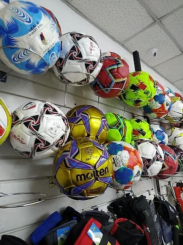 Футзальные мячи футбольные мячи в спортивном магазине SPORTWORLD Цены lalafo.kg да Футзальные мячи футбольные мячи в спортивном магазине SPORTWORLD Цены