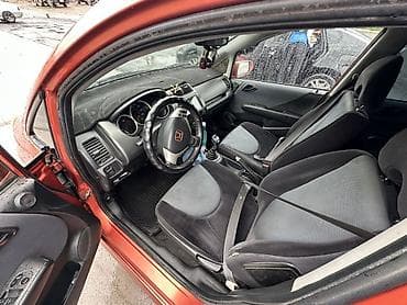 fit 2: Honda Fit: 2008 г., 1.5 л, Механика, Бензин, Хэтчбэк — 9