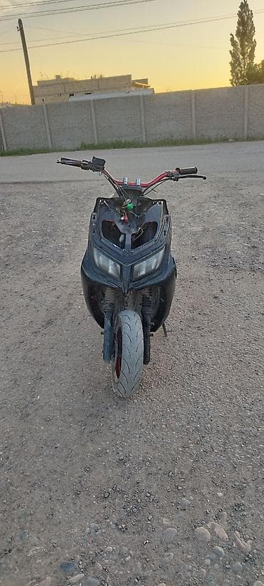 мопед 175 кубов: Тип скутера M8, 150 куб. см, Бензин, Б/у — 3