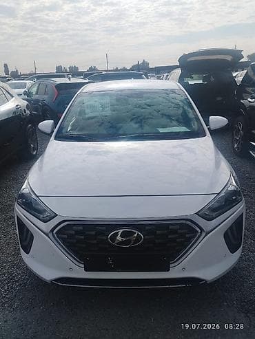 Hyundai Ioniq: 2019 г., Гибрид, Лифтбек at lalafo.kg Hyundai Ioniq: 2019 г., Гибрид, Лифтбек