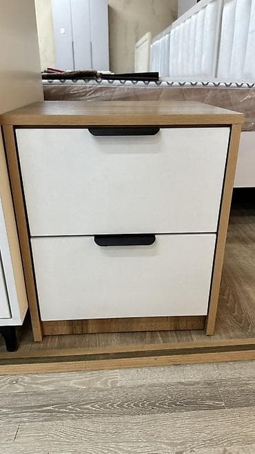 office table: Тумба прикроватная с двумя выдвижными ящиками - Компоновка: 2 — 1