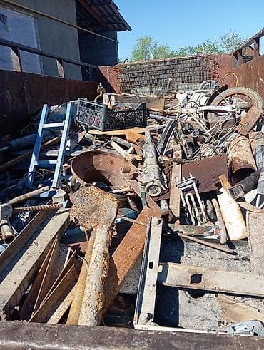 пенопластовый ящик: Сборная партия металлолома Состав: - Черный и цветной металлом: трубы — 1