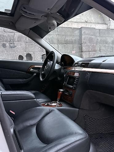 миша: Mercedes-Benz S-Class: 2003 г., 4.3 л, Автомат, Газ, Седан — 2