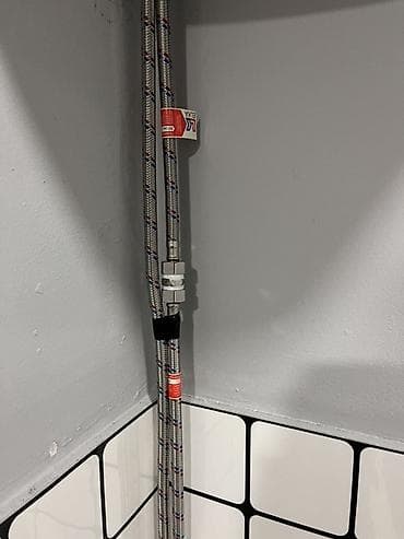 горизонтальный аристон: Накопительный водонагреватель Объем бака: 15 л, Ariston, Электрический, Регулятор температуры, Б/у — 3