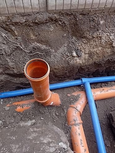 монолитные работы: Монтаж наружной канализации и водоснабжения под ключ - Земляные — 3