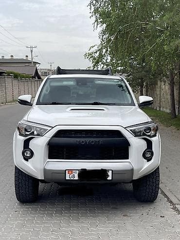 решетка авангард: Toyota 4Runner: 2022 г., 4 л, Автомат, Бензин, Внедорожник — 2