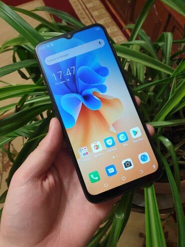 дешёвый телефон: Tecno Spark 7, Б/у, 32 ГБ, цвет - Серый, 2 SIM — 8
