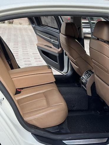 кортеж бмв: BMW 750LI: 2009 г., 4.4 л, Автомат, Бензин, Седан — 10