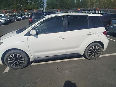 Транспорт: Toyota Ist: 2003 г., 1.3 л, Автомат, Бензин, Хэтчбэк — 8