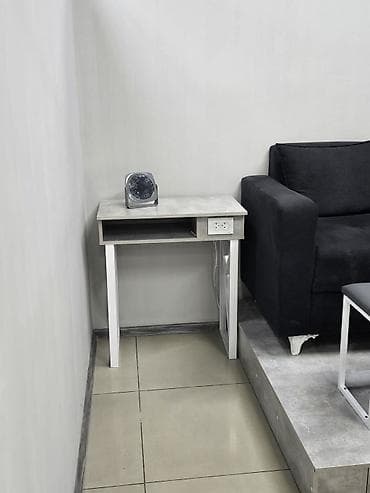 Продаётся все для салона кушетка помощники трон педикюрный все новое