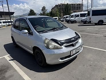 китайский мини машина: Honda Fit: 2003 г., 1.3 л, Вариатор, Бензин, Хэтчбэк — 3