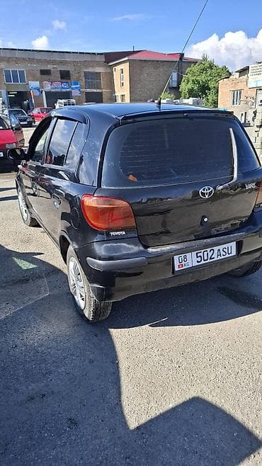 даево матиз 1: Toyota Yaris: 2004 г., 0.1 - engine capacity л, Кол менен иштөөчү, Бензин, Хетчбек — 2