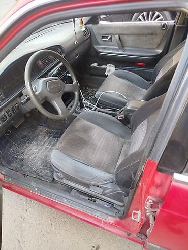 dodge intrepid: Mazda 626: 1989 г., 2.2 л, Автомат, Бензин, Седан — 5