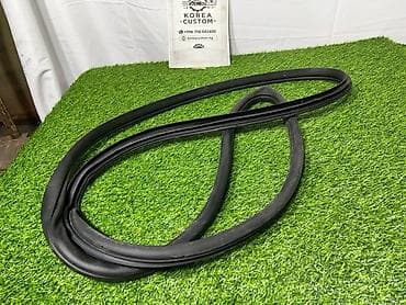 tucson: Уплотнительная резинка боковой двери для Hyundai Tucson TL (поколение — 1