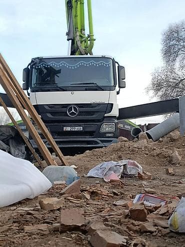Бетононасос, Mercedes-Benz, 2014 г., 40-60 м