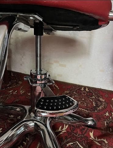 буу мебели: Парикмахерское кресло с гидравлическим подъемником. - Обивка: красная — 2