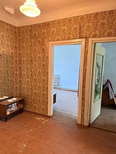 3 комнаты, 70 м², Сталинка, 1 этаж, Требуется ремонт — 5