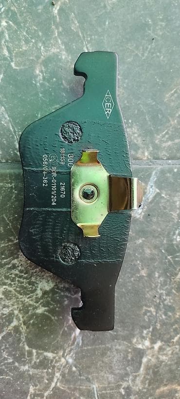 shadow line: Комплект тормозных колодок Mercedes-Benz Новый — 4