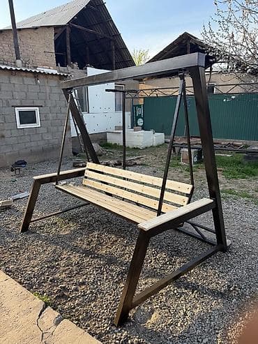 Садовые качели Металл, Со спинкой, Без крыши