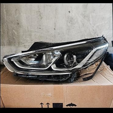 Передняя левая фара Hyundai 2018 г., Б/у, Оригинал — 1